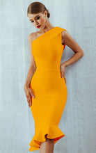 Load image into Gallery viewer, Elliana Dress