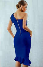 Load image into Gallery viewer, Elliana Dress