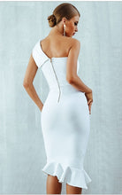 Load image into Gallery viewer, Elliana Dress