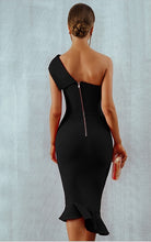 Load image into Gallery viewer, Elliana Dress