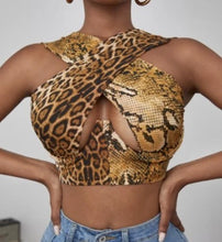 Load image into Gallery viewer, Mira Crop Top