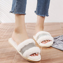 Load image into Gallery viewer, Briana Fur Slippers
